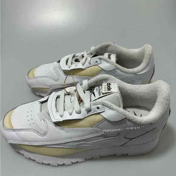 Maison Margiela X Reebok Classics Edition Memory Of Sneakers White Men’s 7.5